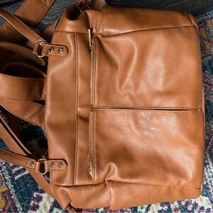 Elegant Tan Leather Tote Bag